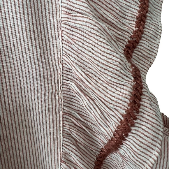 The Nines Pink & White Pin Stipe & Ruffle blouse size M Women NWOT - Picture 5 of 9
